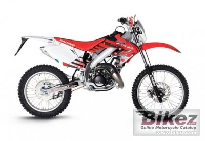 2010 HM CRE Baja 10 photo